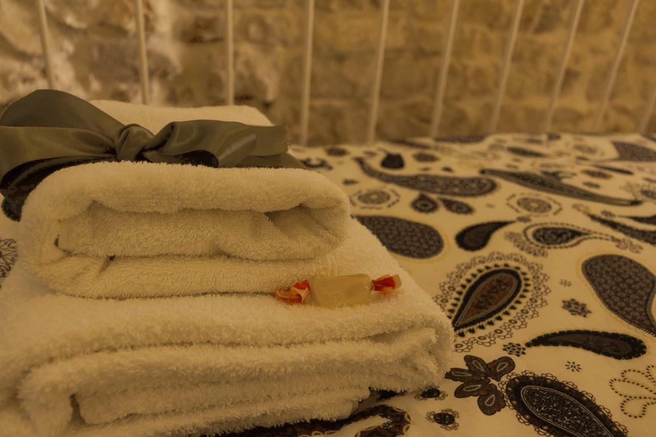 Il Sottano Del Conte Hotel Conversano Luaran gambar
