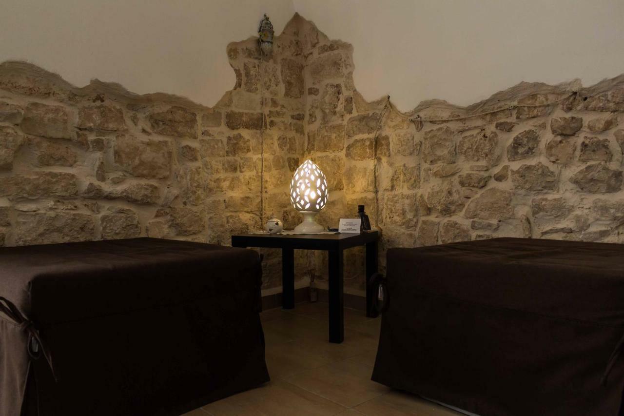 Il Sottano Del Conte Hotel Conversano Luaran gambar